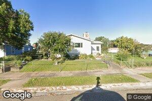 257 N 10th Ave, Forsyth, MT 59327
