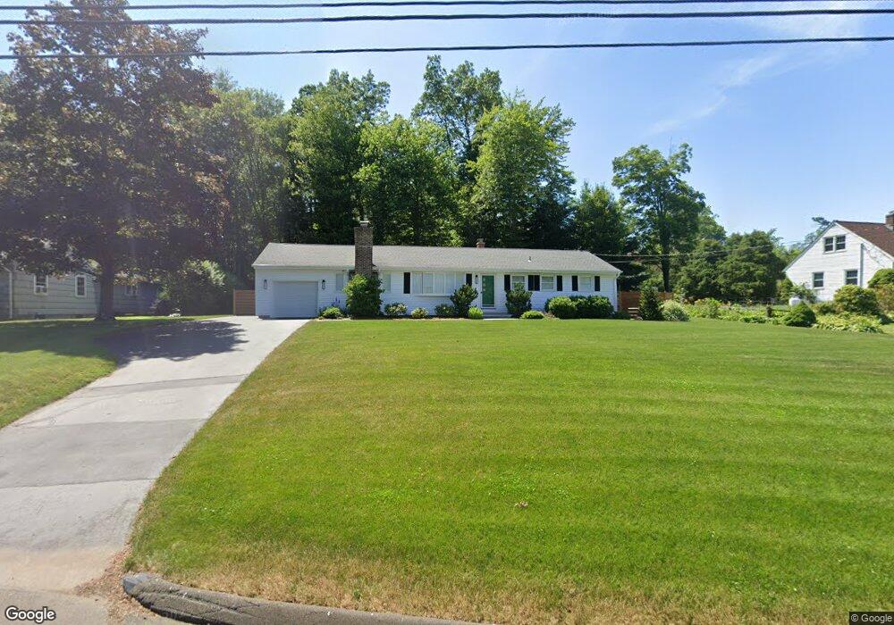 4 Jeffrey Ln, Branford, CT 06405 - photo 1