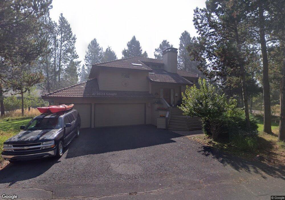 17567 Hummingbird Ln, Bend, OR 97707 - photo 1