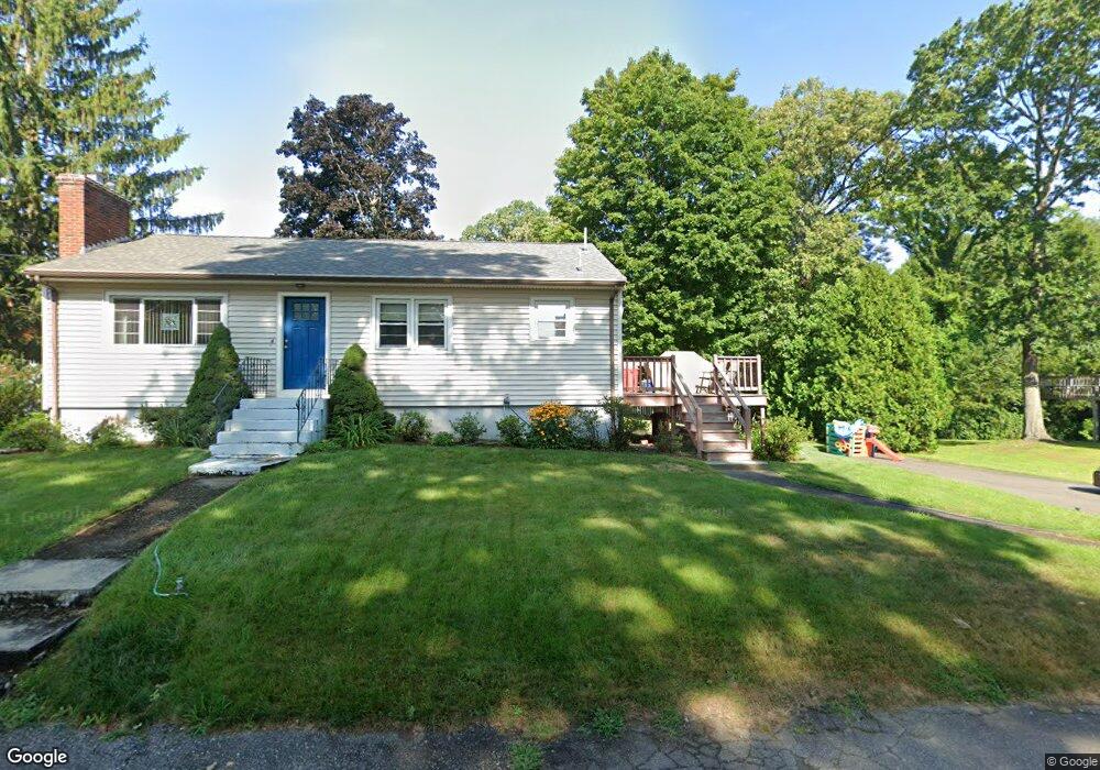 4 Linden St, Woburn, MA 01801 - photo 1