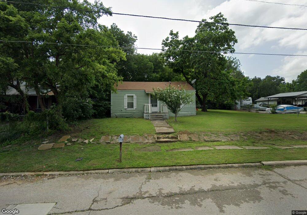 817 D St SE, Ardmore, OK 73401 - photo 1