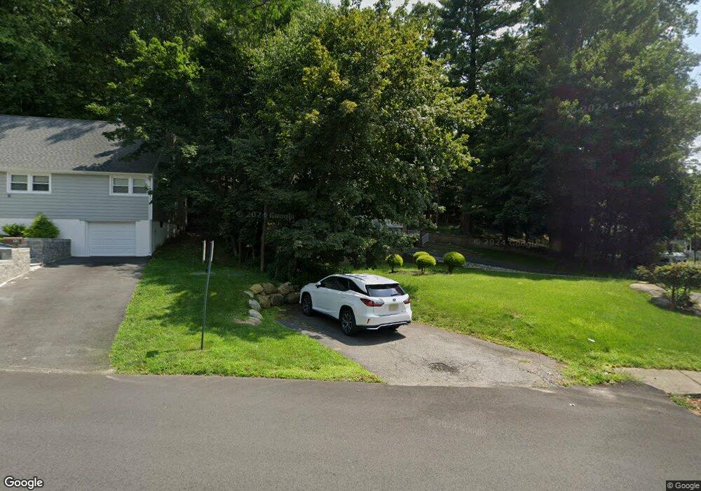 20 Walnut St, Oakland, NJ 07436 - photo 1