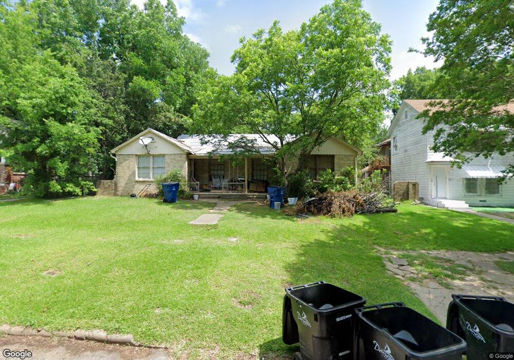 1123 W Woodard St, Denison, TX 75020 - photo 1