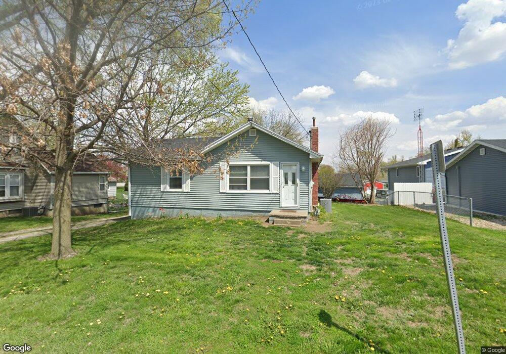 604 E 12th St S, Newton, IA 50208 - photo 1