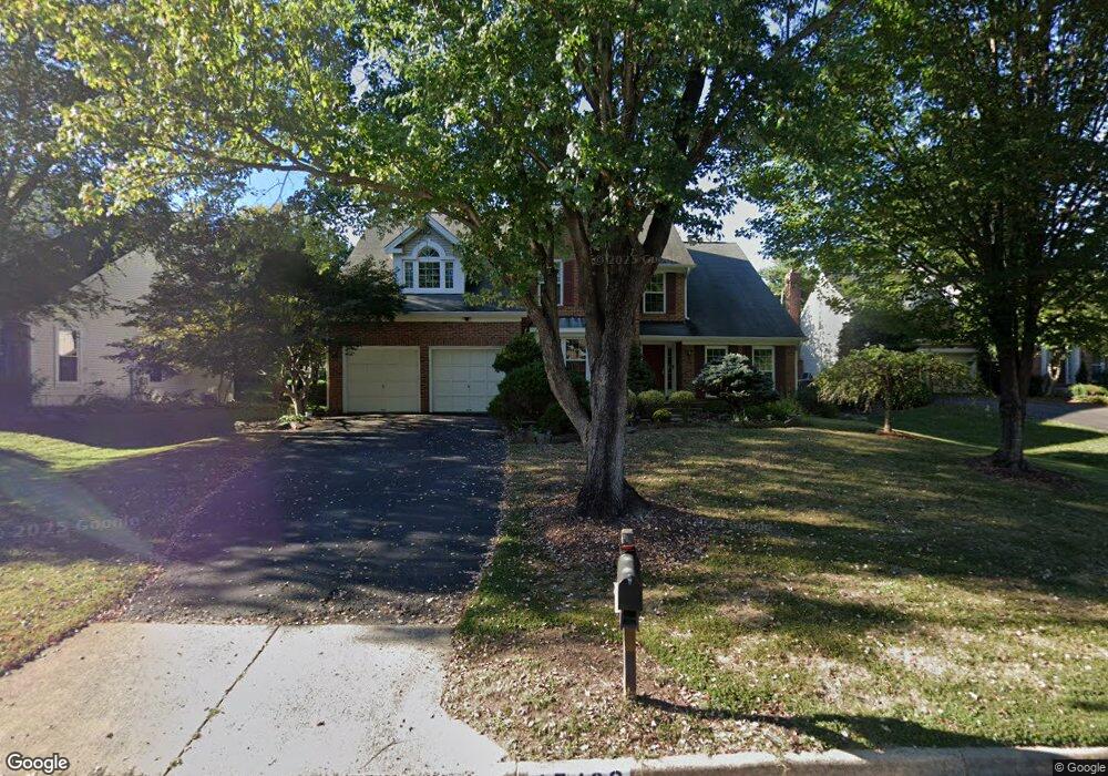 15432 Snowhill Ln, Centreville, VA 20120 - photo 1