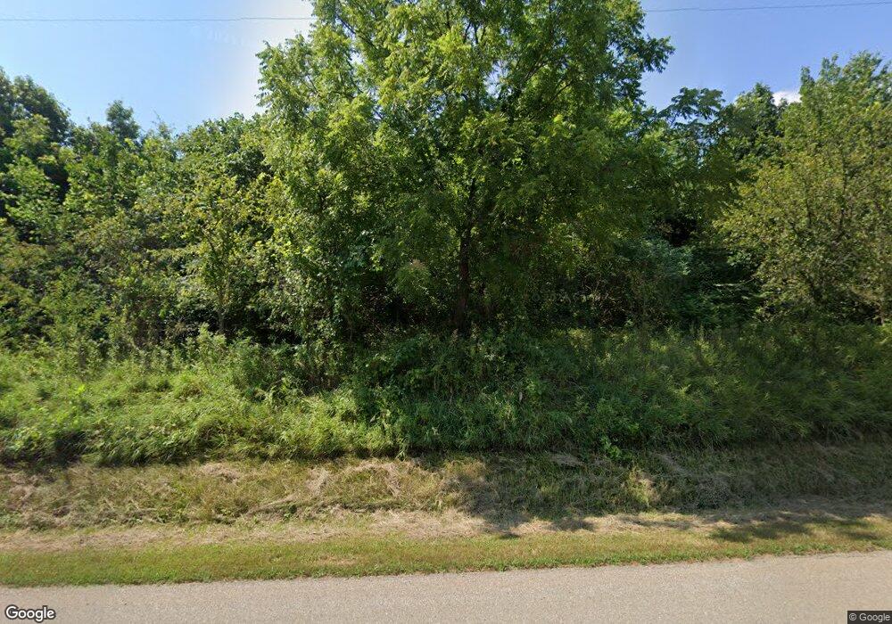 1435 SW 99th St, Wakarusa, KS 66546 - photo 1