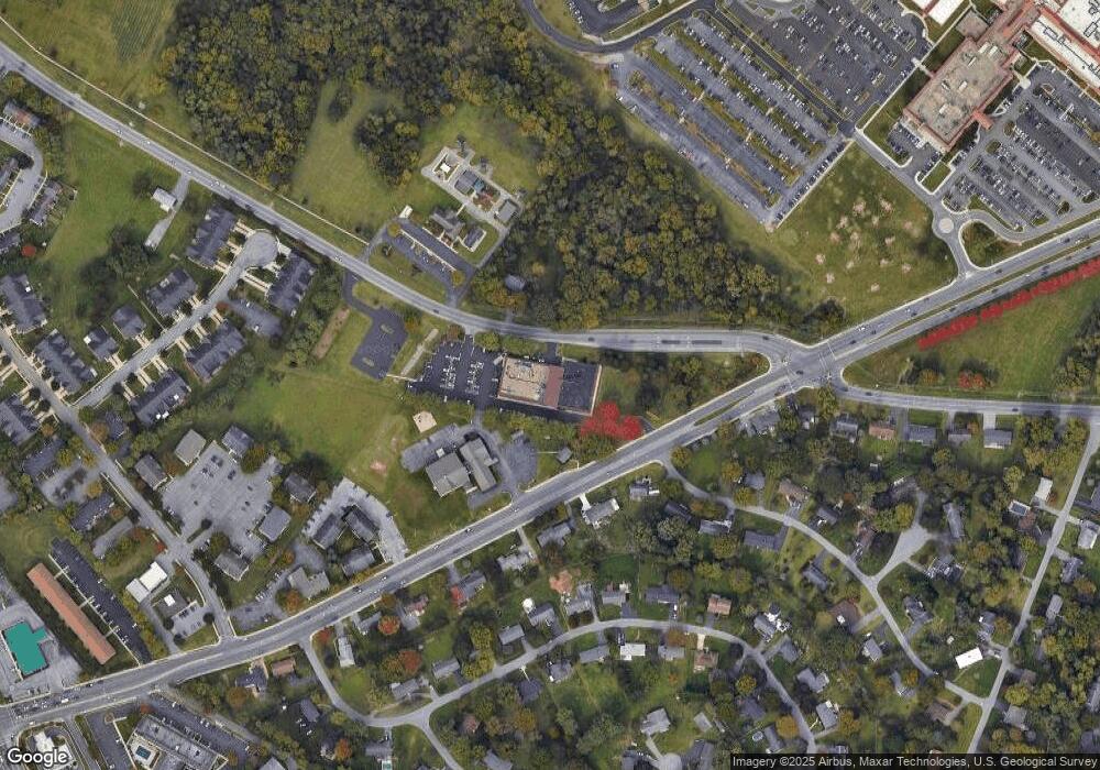 149 N Edgewood Dr, Hagerstown, MD 21740 - photo 1