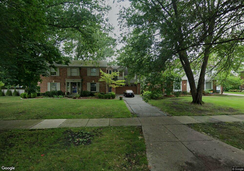 607 Pemberton Rd, Grosse Pointe Park, MI 48230 - photo 1