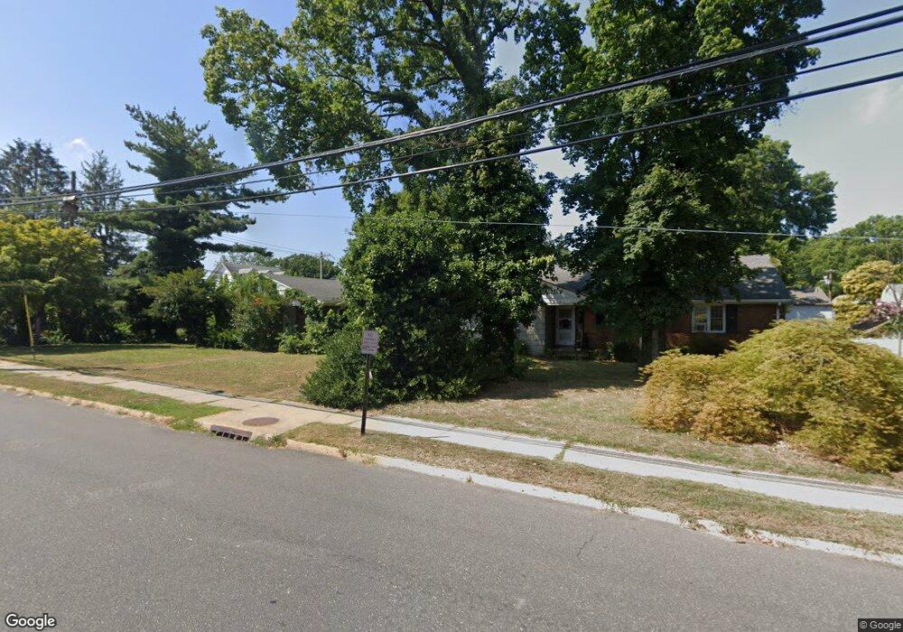 40 Landing Rd, Glen Cove, NY 11542 - photo 1