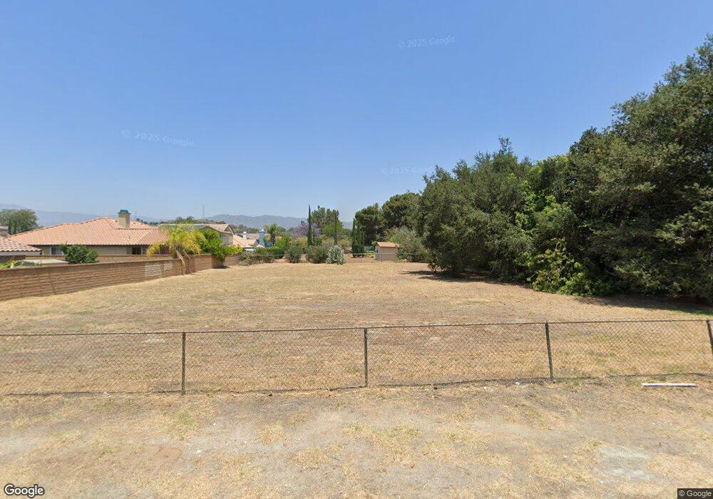 441 E Juanita Ave, Glendora, CA 91740 - photo 1