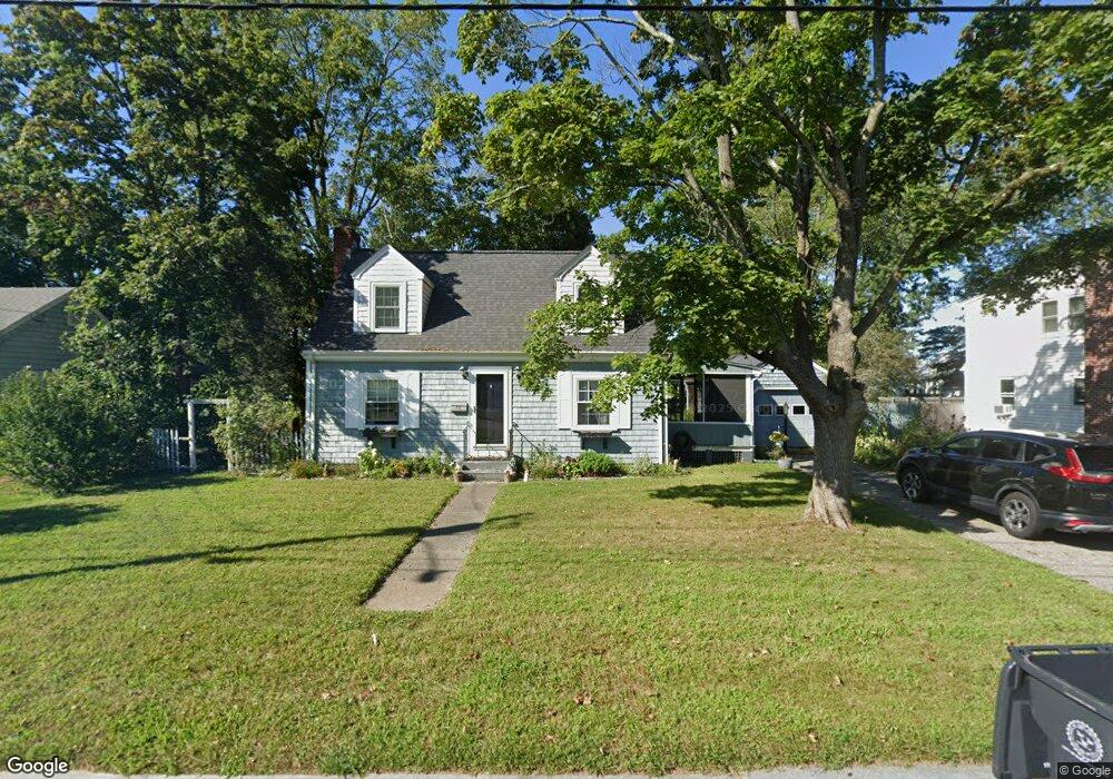 16 Winslow St, Riverside, RI 02915 - photo 1