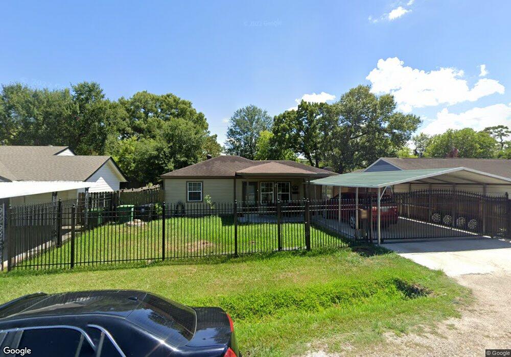 13234 Berwick St, Houston, TX 77015 - photo 1