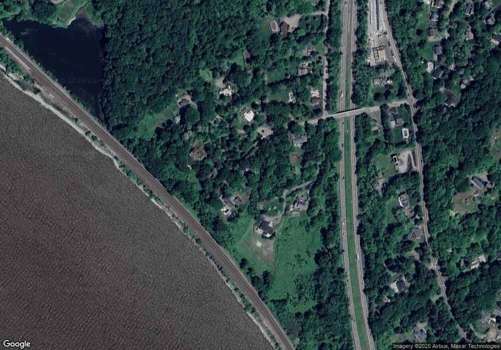 11 Warren Rd, Croton On Hudson, NY 10520 - photo 1