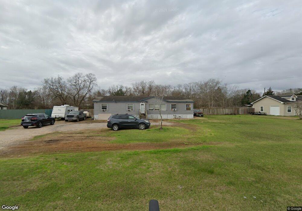 10006 Harry Dr, Needville, TX 77461 - photo 1