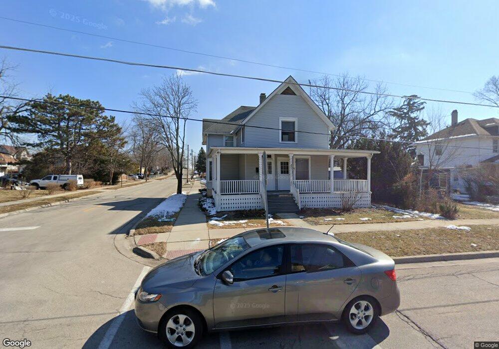 475 N Spring St unit 1, Elgin, IL 60120 - photo 1