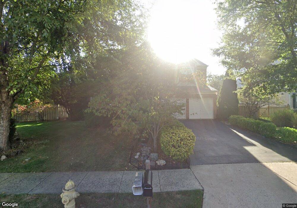 10261 Horizon View Ct, Nokesville, VA 20181 - photo 1