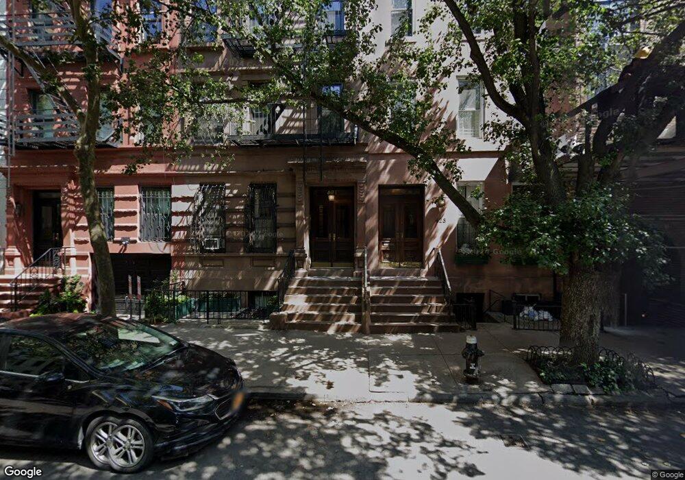 421 E 84th St, New York, NY 10028 - photo 1