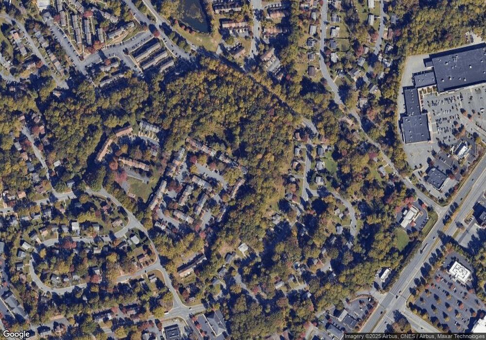 1444 Minor Ridge Ct, Charlottesville, VA 22901 - photo 1