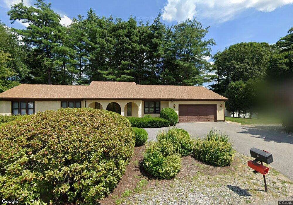 20 Greenbrier Rd, Greenville, RI 02828 - photo 1