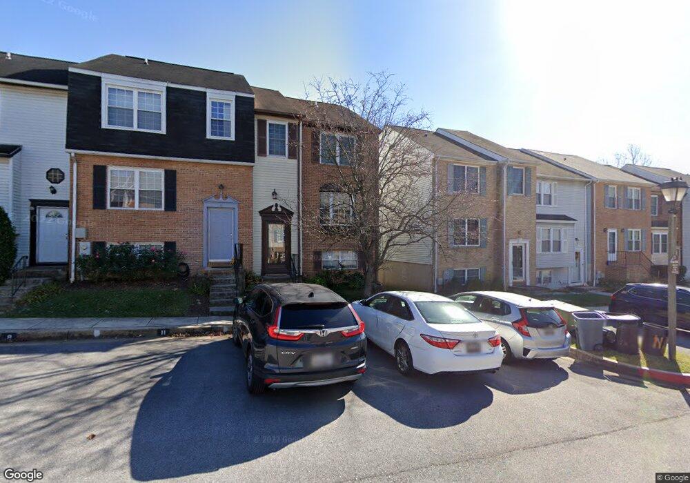 5716 Richardson Mews Square, Halethorpe, MD 21227 - photo 1