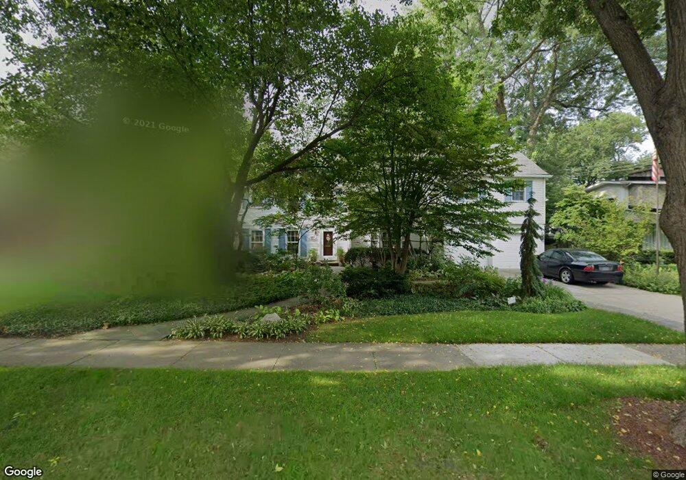 291 Cloverly Rd, Grosse Pointe Farms, MI 48236 - photo 1