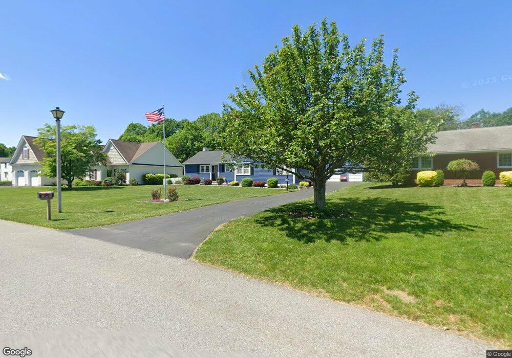 37 Valley View Rd, Poughkeepsie, NY 12603 - photo 1