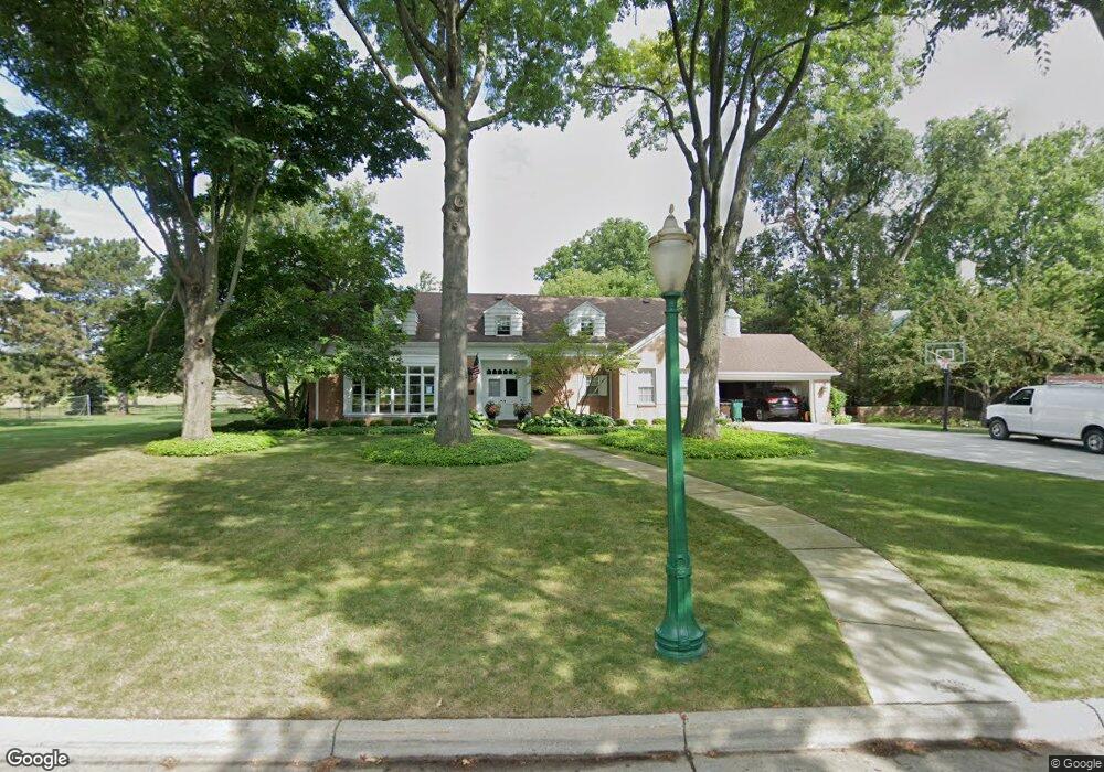 1474 Cambridge Rd, Lansing, MI 48911 - photo 1