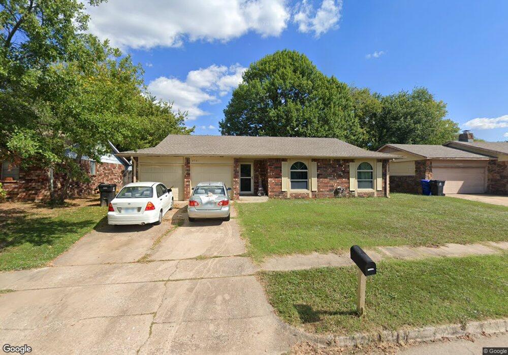 2701 S Poplar Ave, Broken Arrow, OK 74012 - photo 1