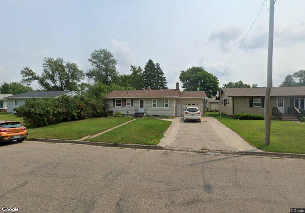 1624 4th Ave NE, Jamestown, ND 58401 - photo 1