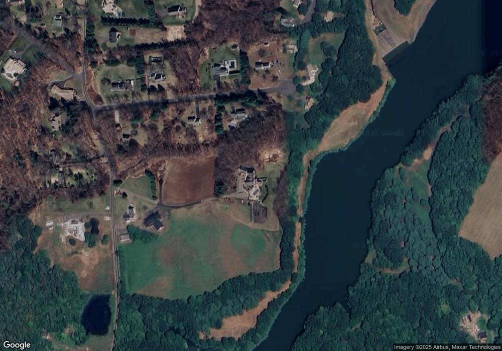 305 Edgewood Rd, Berlin, CT 06037 - photo 1