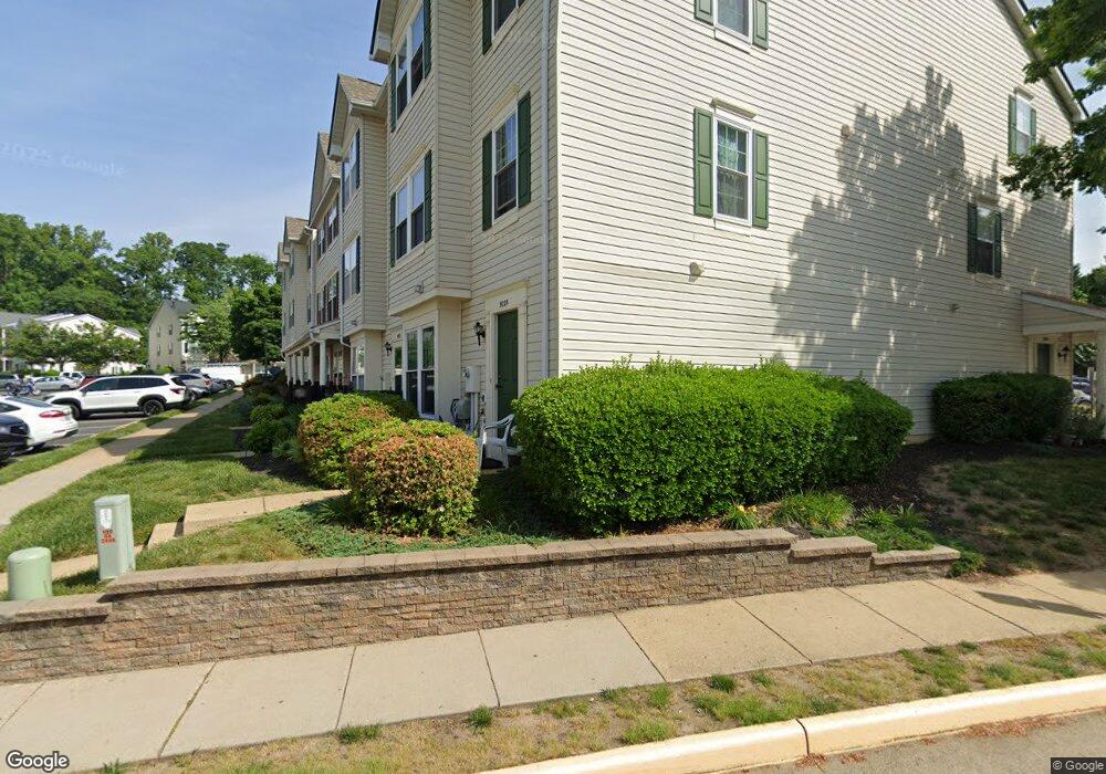 9223 Cardinal Forest Ln unit 33, Lorton, VA 22079 - photo 1