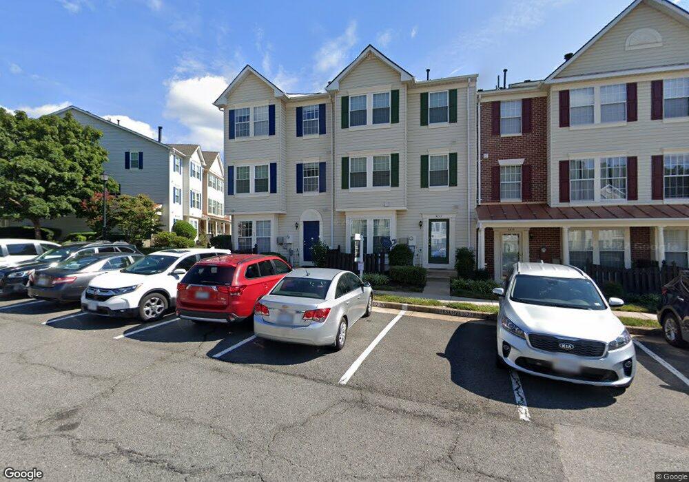 9217 Cardinal Forest Ln, Lorton, VA 22079 - photo 1