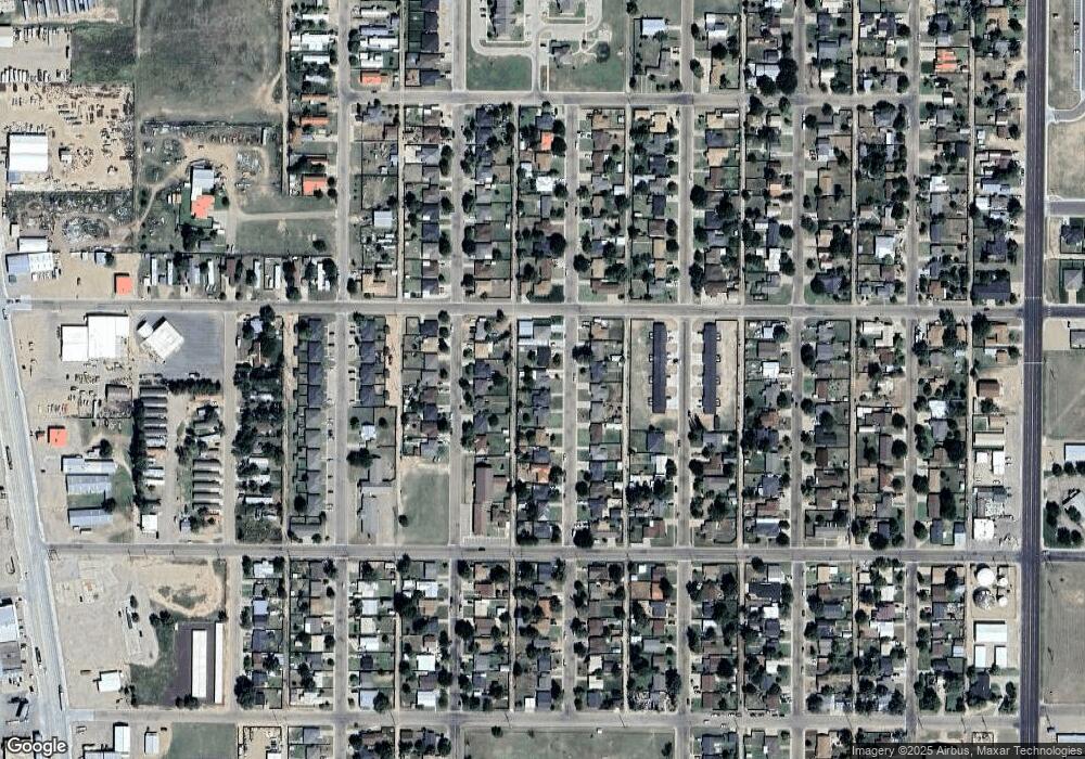 517 Pine Ave, Dumas, TX 79029 - photo 1