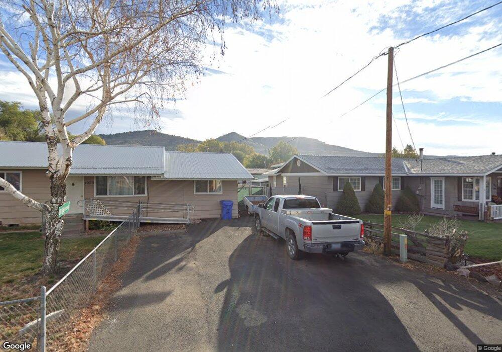 1084 S J St, Lakeview, OR 97630 - photo 1