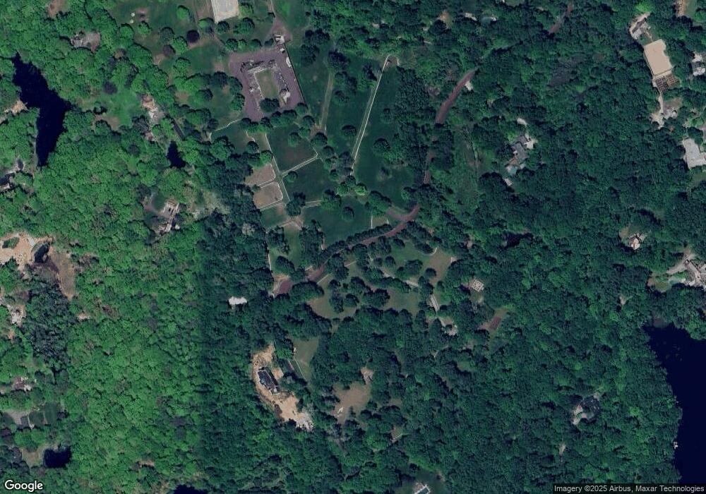 14 Cowdray Park Dr, Armonk, NY 10504 - photo 1