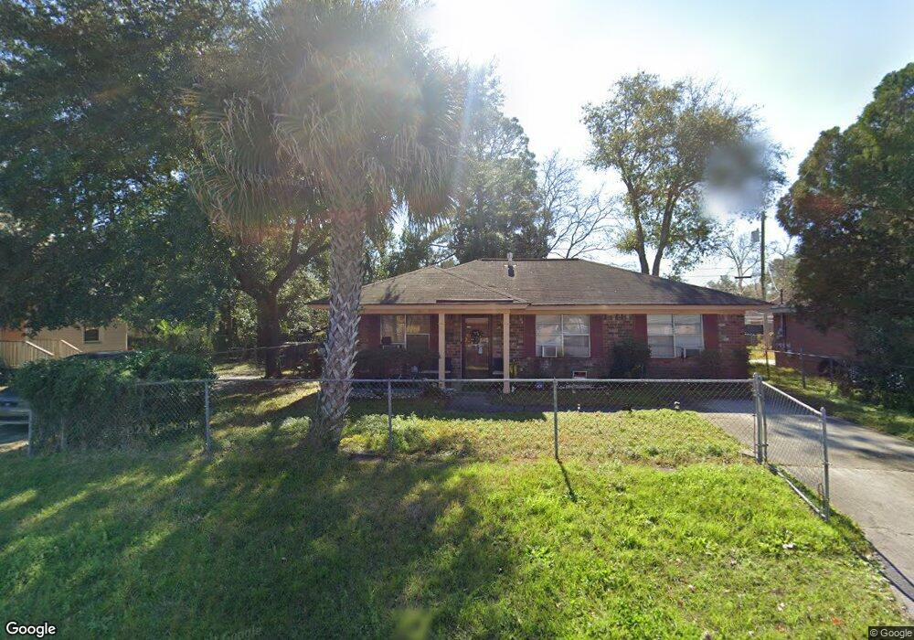 911 E 31st St, Savannah, GA 31401 - photo 1