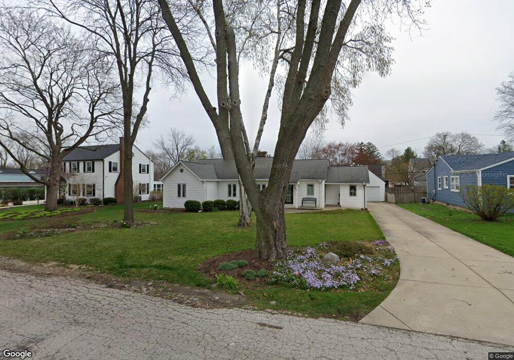 216 S Evanslawn Ave, Aurora, IL 60506 - photo 1