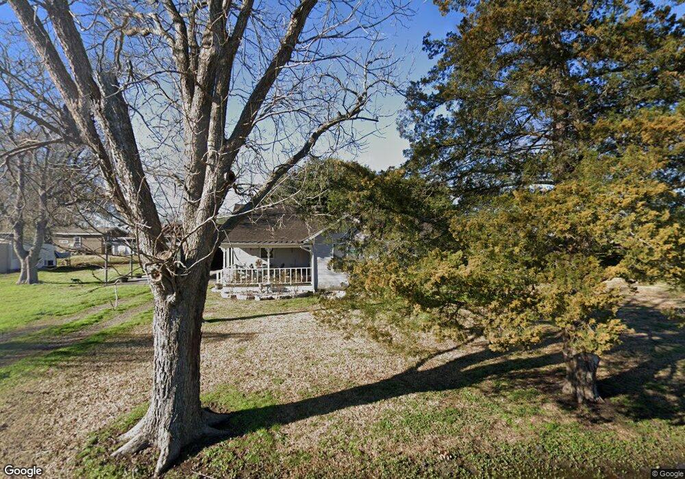 114 S 7th St, Beasley, TX 77417 - photo 1