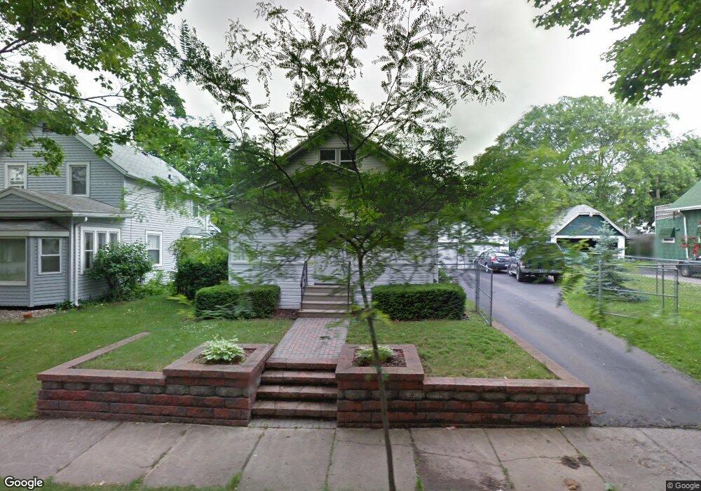 1231 Walsh St, Lansing, MI 48912 - photo 1