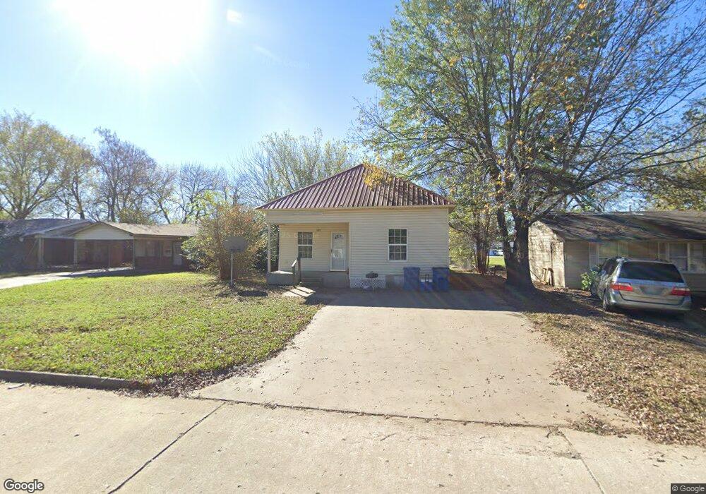 910 E Cherokee Ave, McAlester, OK 74501 - photo 1