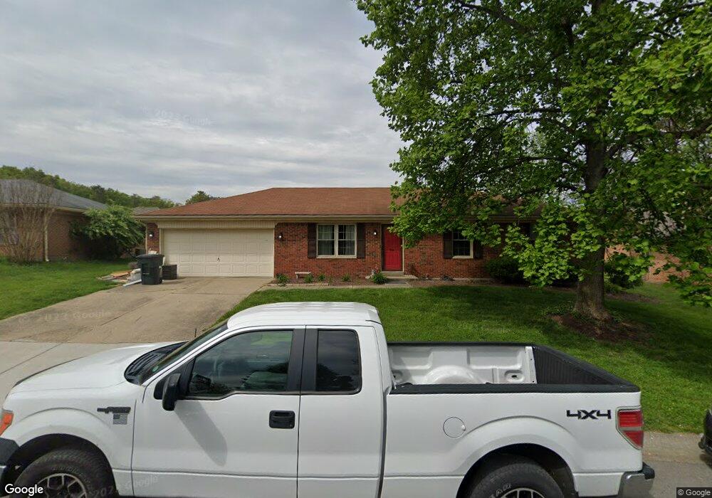 404 N Pineview Ct, New Albany, IN 47150 - photo 1