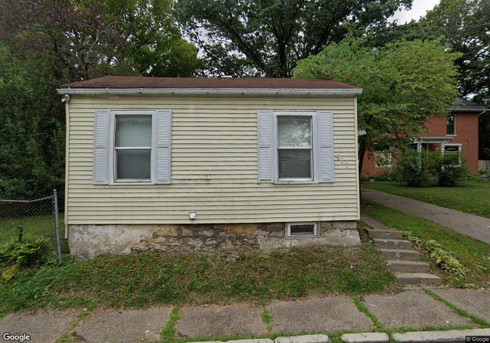 917 W 9th St, Davenport, IA 52804 - photo 1