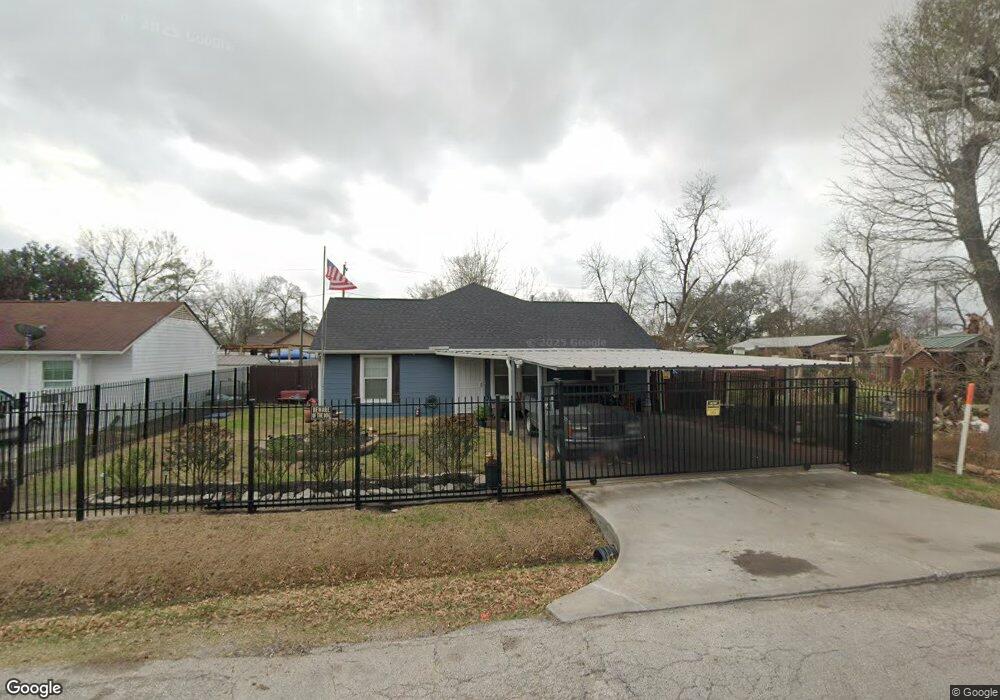 13434 Corpus Christi St, Houston, TX 77015 - photo 1