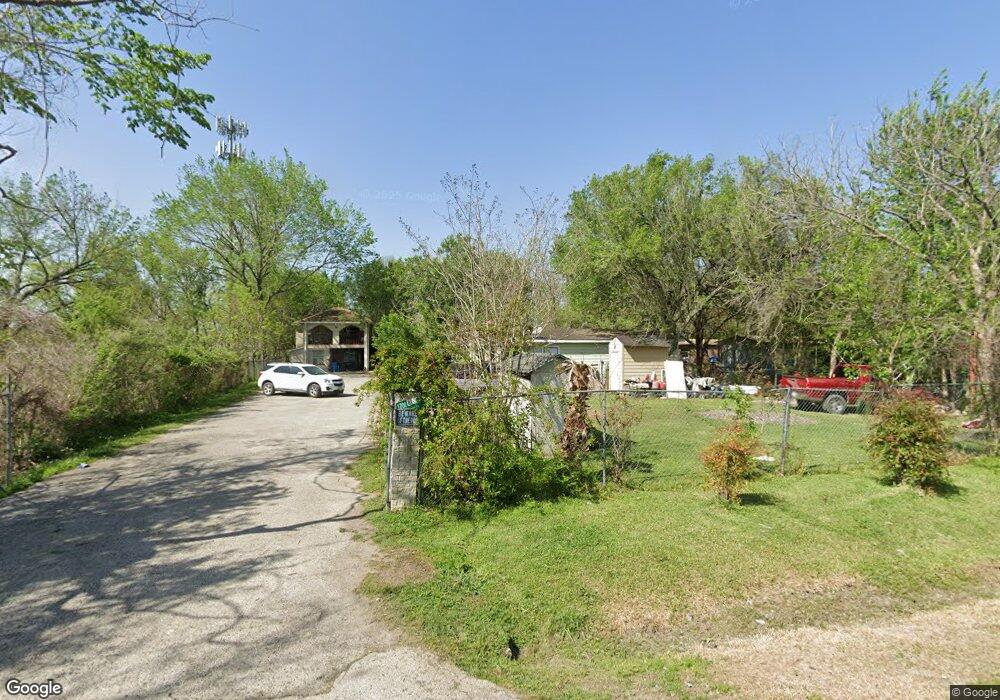 1701 Sunny Dr, Houston, TX 77093 - photo 1