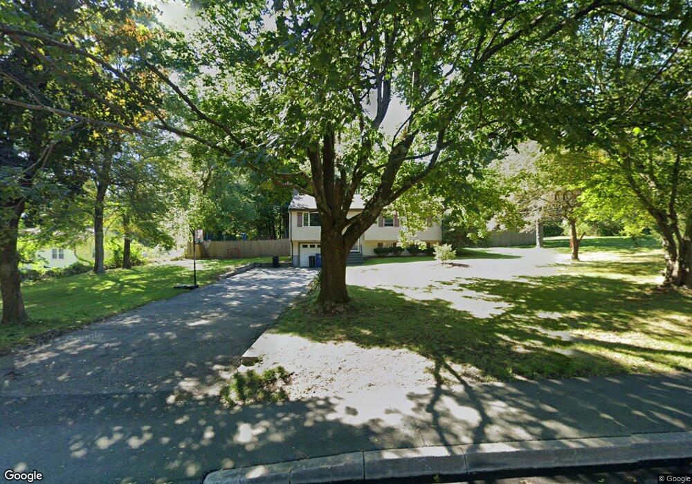 15 Lovering St, Medway, MA 02053 - photo 1