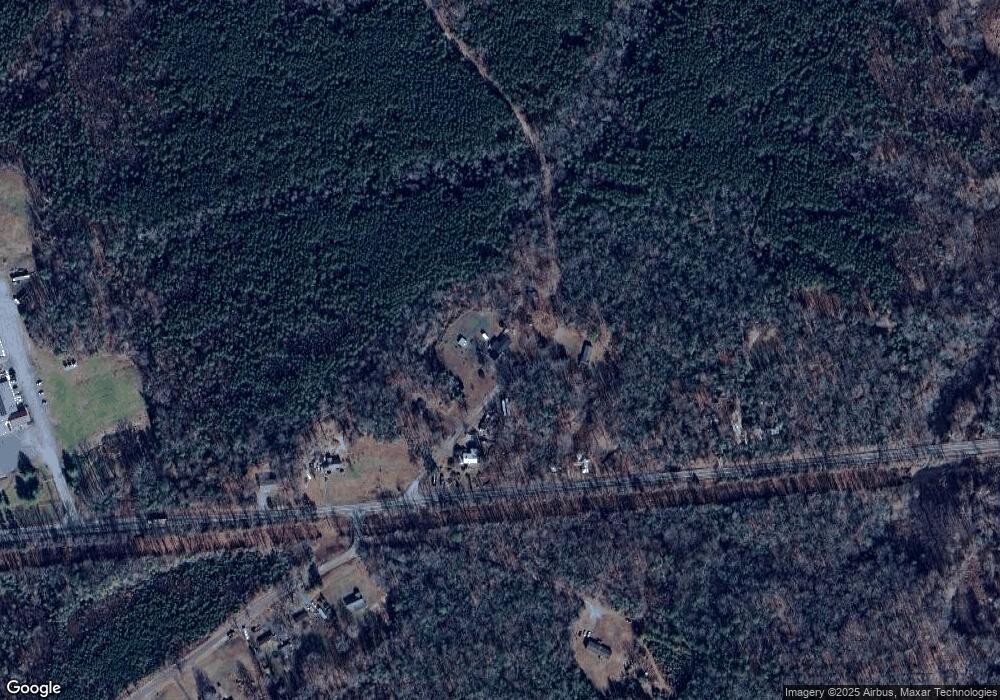 105 Meadow Ln, Colonial Beach, VA 22443 - photo 1