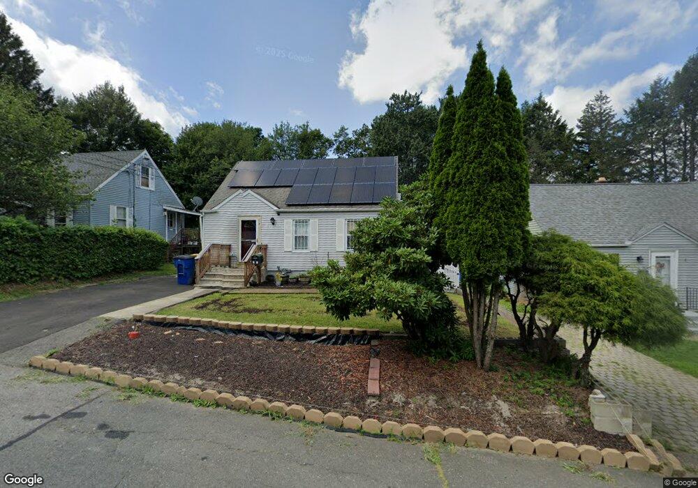 41 Macarthur Dr, Waterbury, CT 06704 - photo 1