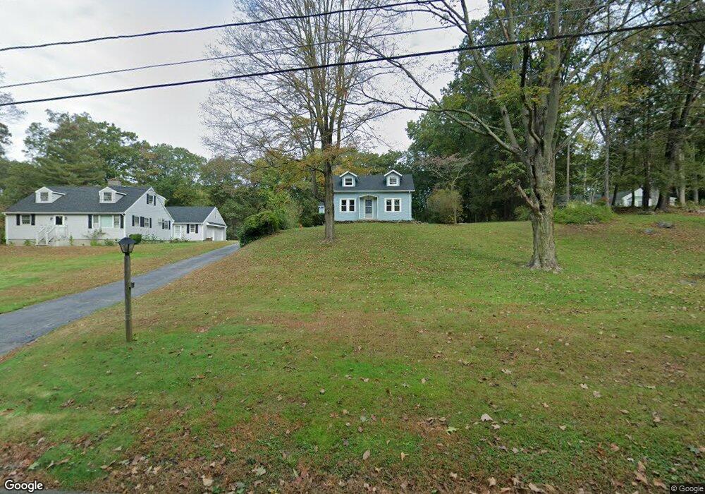 14 Maple Dr, Middlebury, CT 06762 - photo 1