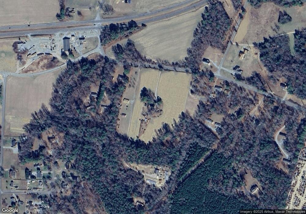 268 Howerton Rd, Dunnsville, VA 22454 - photo 1