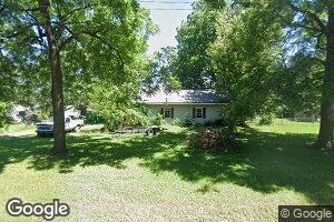 303 Center St, Cisne, IL 62823